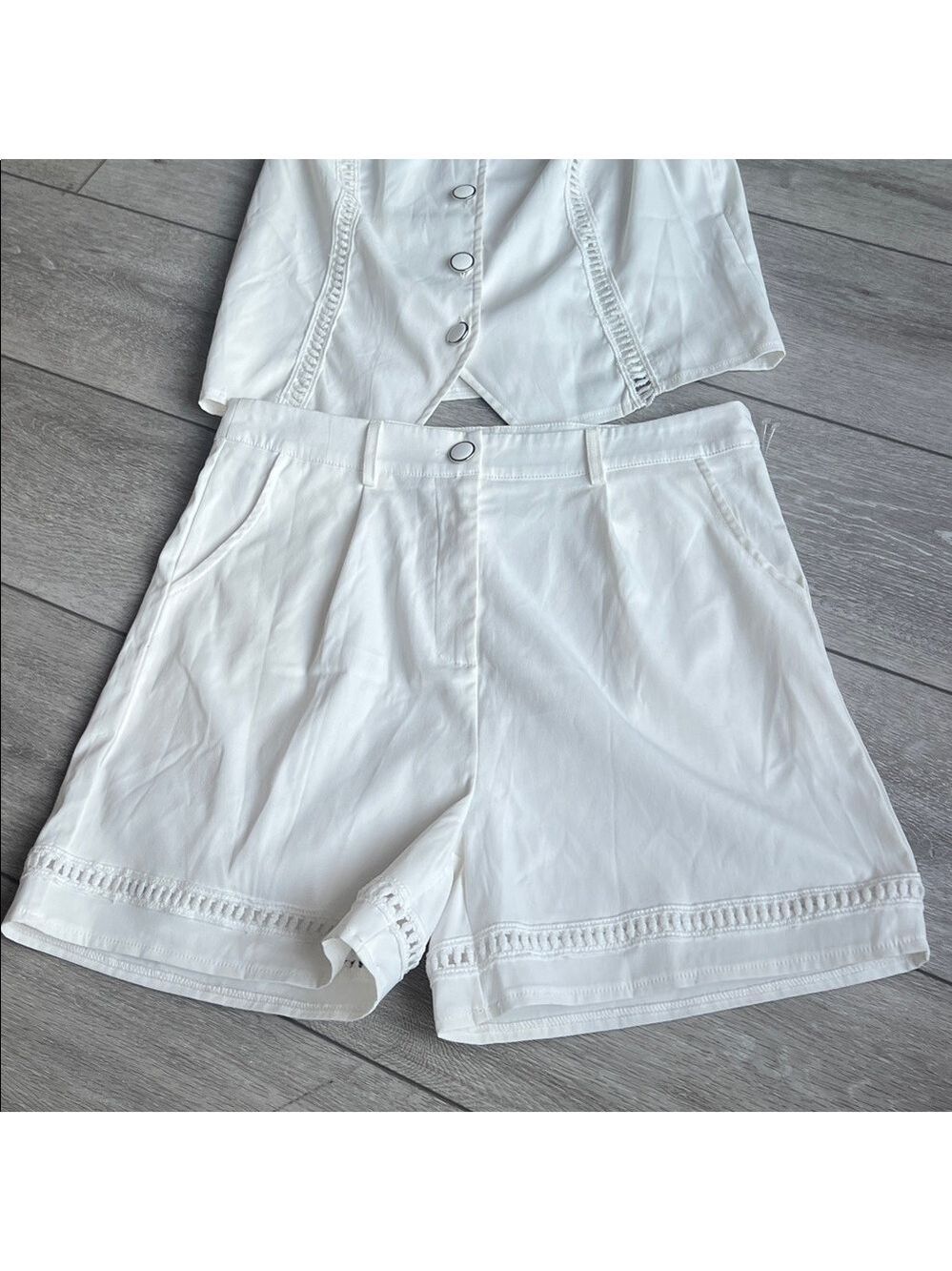 Unbranded Two piece White Women's Shorts and vest set size large - Picture 4 of 10